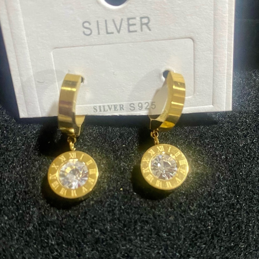 Luxurious Gold Roman Numeral Earrings Stainless Steel Alphabet Zirconia - Picture 4 of 5